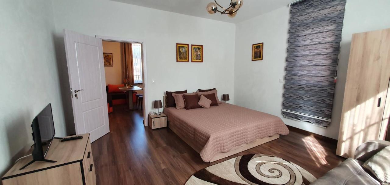 юлия делукс I Apartament Welingrad