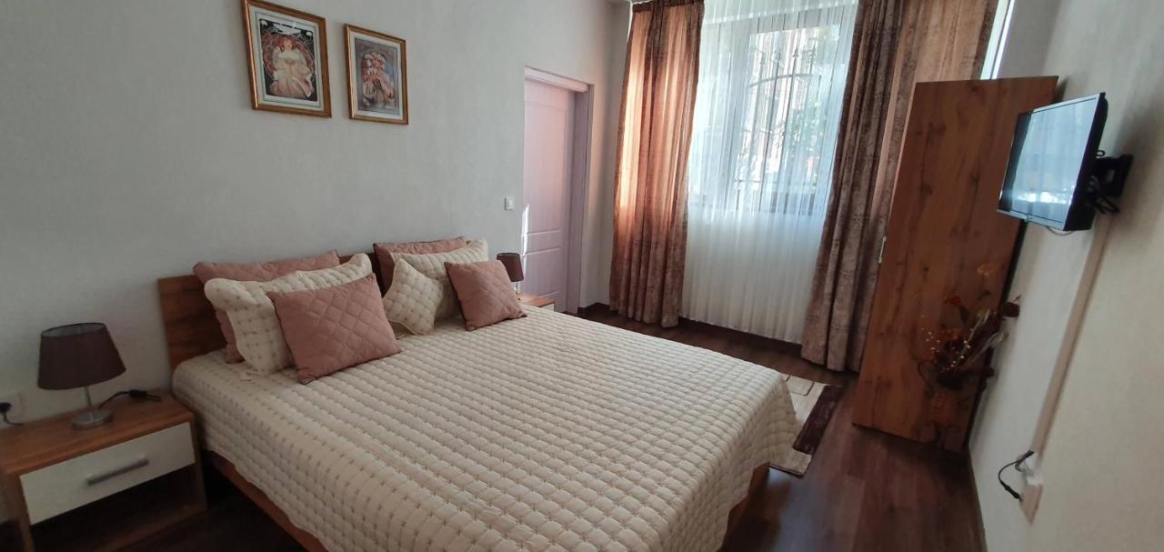 юлия делукс I Velingrad